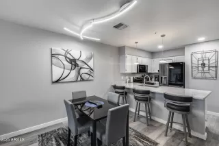 Photo #4: 6921493 Listing 