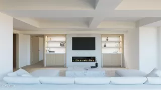 Photo #5: 6921499 Listing