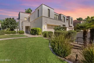 Photo #1: 6921528 Listing 