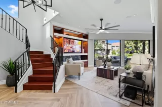 Photo #3: 6921528 Listing 