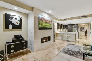 Photo #3: 6921572 Listing 