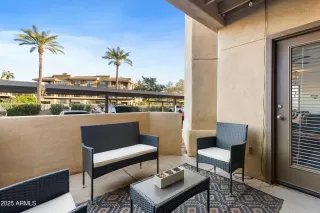 Photo #2: 6921585 Listing 