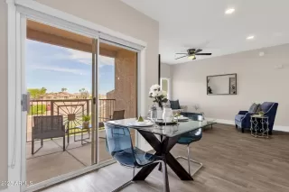 Photo #6: 6921680 Listing