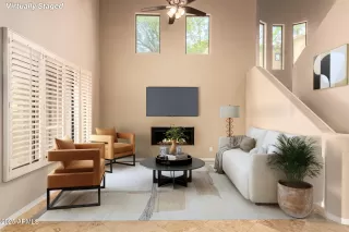 Photo #2: 6921885 Listing 