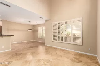 Photo #5: 6921885 Listing 