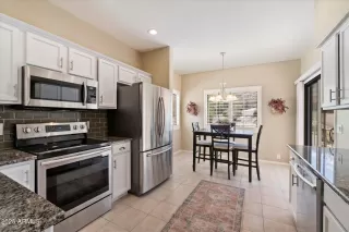 Photo #4: 6921921 Listing 