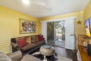 Photo #3: 6922167 Listing 