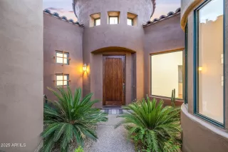 Photo #2: 6922190 Listing 