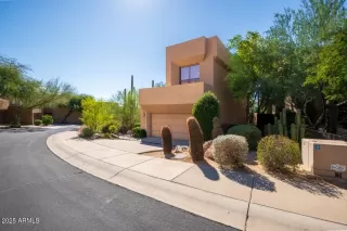 Photo #2: 6922385 Listing