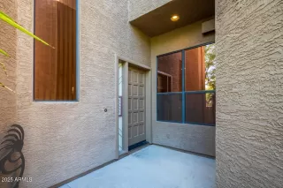 Photo #5: 6922385 Listing