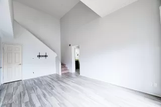 Photo #1: 6922426 Listing 