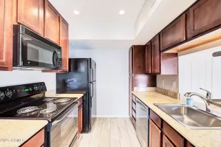 Photo #5: 6922426 Listing 