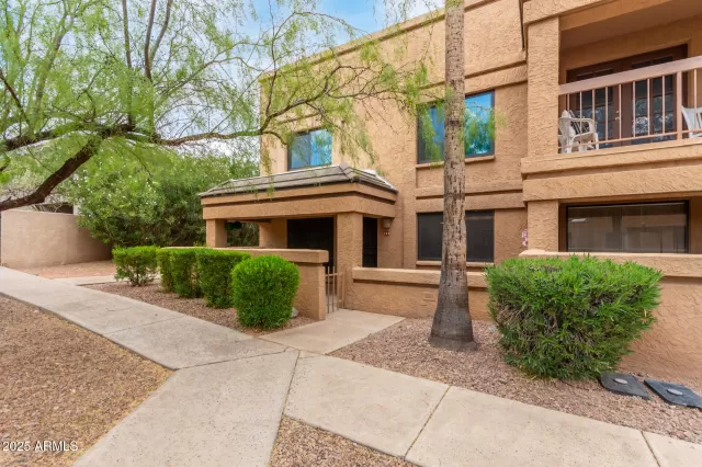 MLS: 6922496 Condo For Sale