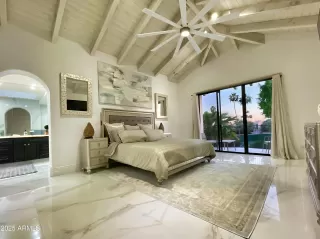 Photo #4: 6922591 Listing 