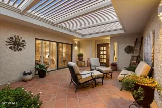 Photo #6: 6922623 Listing 