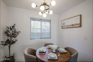 Photo #3: 6922698 Listing