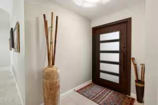 Photo #5: 6922741 Listing 