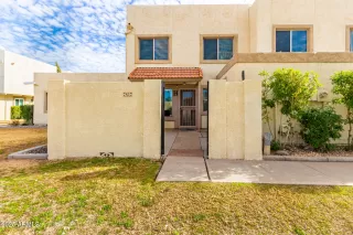 Click for more information on MLS # 6922777 : 7817 E VALLEY VISTA DRIVE More Details about MLS # 6922777 : 7817 E VALLEY VISTA DRIVE