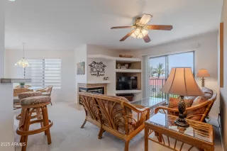 Photo #3: 6922787 Listing 