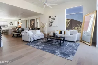 Photo #3: 6922810 Listing 