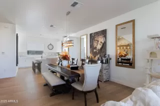 Photo #4: 6922810 Listing 