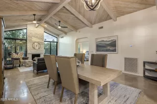 Photo #2: 6922818 Listing