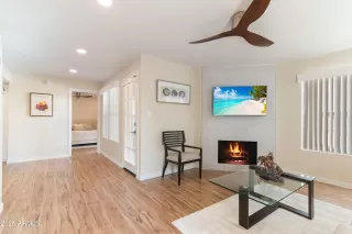 Photo #4: 6922889 Listing 