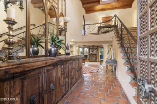 Photo #3: 6923051 Listing 