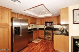 Photo #4: 6923241 Listing