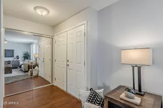 Photo #6: 6923254 Listing