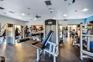 Photo #1: 6923280 Listing 