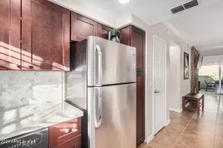 Photo #3: 6923358 Listing 