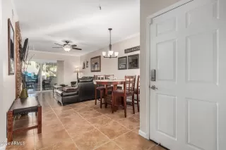 Photo #6: 6923358 Listing 