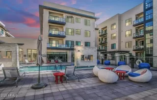 Photo #2: 6923604 Listing