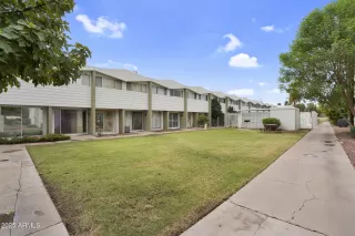 Photo #2: 6923735 Listing 