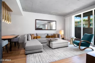 Photo #6: 6923775 Listing 