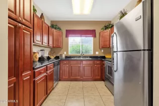 Photo #6: 6923840 Listing 