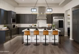 Photo #5: 6924066 Listing 