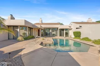 More Details about MLS # 6924086 : 8510 E VISTA BONITA DRIVE