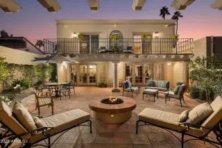 Photo #1: 6924380 Listing 