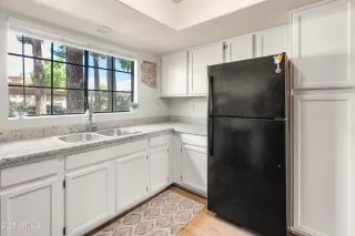 Photo #3: 6924581 Listing 