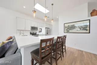 Photo #5: 6924585 Listing 