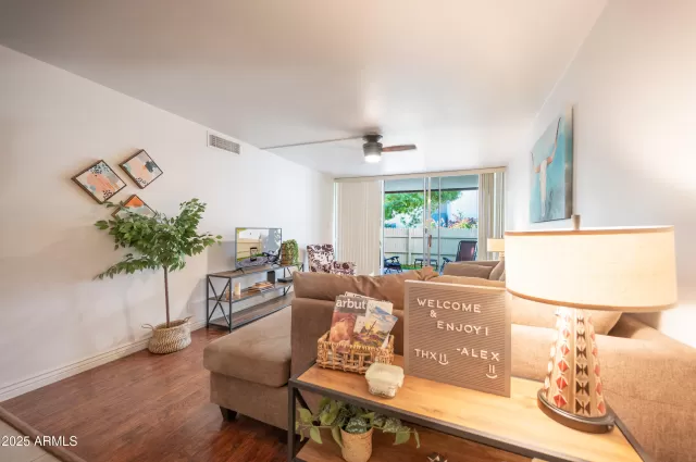 MLS: 6924644 Condo For Sale