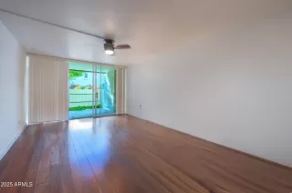 Photo #2: 6924644 Listing 