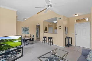 Photo #3: 6924657 Listing