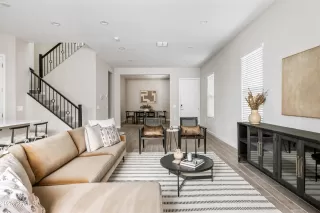 Photo #4: 6925030 Listing