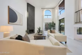 Photo #5: 6925039 Listing