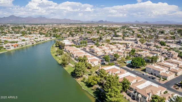 MLS: 6925304 Condo For Sale