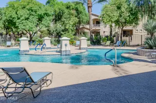 Photo #3: 6925370 Listing