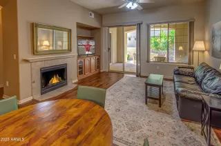 Photo #4: 6925370 Listing